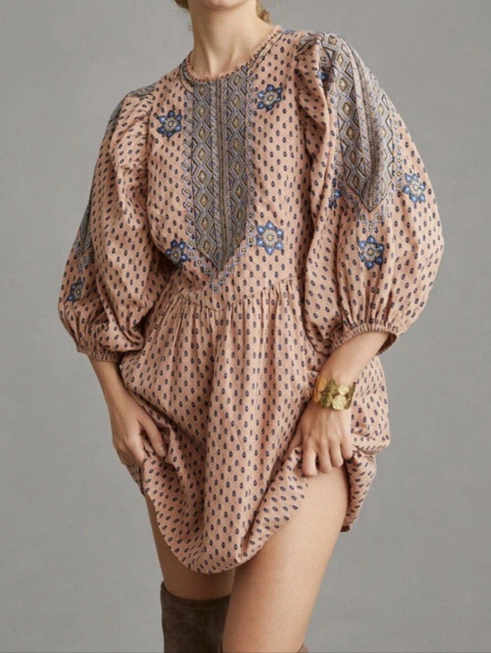 Anthropologie Embroidered Tunic Mini Dress Size XXS 2XS Beige Blue BEATIFUL